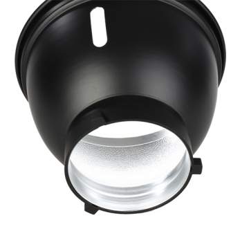 Sortimenta jaunumi - StudioKing Standard Reflector SK-SR18 18 cm with Umbrella Hole - ātri pasūtīt no ražotāja