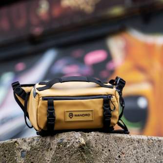 Наплечные сумки - Wandrd Rogue Sling 6 l photo bag - yellow - быстрый заказ от производителя