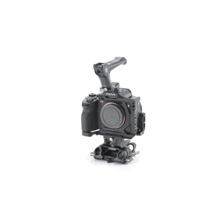 Tilta Sony a7R V Half Cage Pro Kit - Black TA-T46-B-B