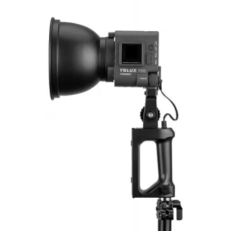 Yongnuo LUX100 LED lamp kit with barn‑door diffuser and ergonomic handle mounted on a tripod, shown in a clean studio shot