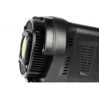 LED Lampas kamerai - Sirui C60B LED lamp - WB (2800 K - 7000 K) - ātri pasūtīt no ražotāja