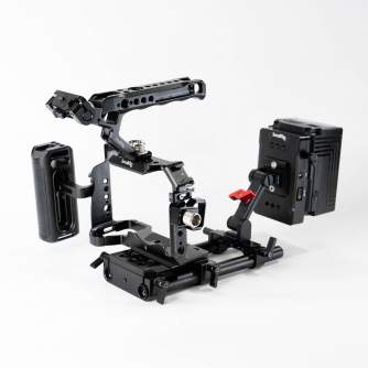 Video Accessories - Cinema video cage kit for SONY a7 IV, A7S III 2xhandles, rods, V-Mount, power supply SmallRig 3669 rental