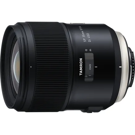 Tamron SP 35mm f/1.4 Di USD lens for Nikon F045N