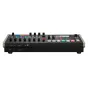 Roland VR-6HD Direct Streaming AV Mixer ar 4,3 collu skārienekrānu, rotējošiem regulātoriem un pogām profesionālai tiešraidei.