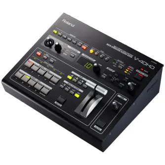 Roland V-40HD Multiformāts video slēdzis ar 12 ievadēm, HDCP atbilstību un 1080p skalēšanu tiešraides video miksēšanai