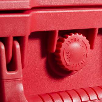 Кофры - mantona Outdoor Protective Case L, red - быстрый заказ от производителя