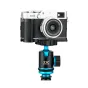 Ручной грип JJC HG-X100V для Fujifilm X-100V/X-100F с синим и черным штативом и текстурированной поверхностью
