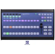 Skaarhoj Air Fly Controller for vMix Systems - Tuvplāns ar zilu priekšpusi, kas satur pogas, LED indikators un pārejas faderi, ar izgaismotām pogām zaļā, sarkanā un purpura krāsā, un zīmola nosaukums 'SKAARHOJ AIR-FLY' redzams aSkaarhoj Air Fly Controller for vMix Systems - Tuvplāns ar zilu priekšpusi, kas satur pogas, LED indikators un pārejas faderi, ar izgaismotām pogām zaļā, sarkanā un purpura krāsā, un zīmola nosaukums 'SKAARHOJ AIR-FLY' redzams a