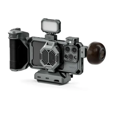 Tilta Khronos iPhone 15 Pro Ultimate Kit - Space Gray with battery TK-IP15-PD-SG