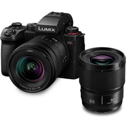 Panasonic Pro Panasonic Lumix S5M2 Body S-R2060 S-S50 Lens (DC-S5M2WE)
