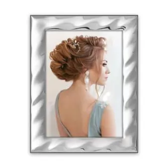 Zep Photo Frame B13981 Savona 20x25 см - Элегантная серебряная фоторамка с волнистой текстурой для фото размером 20x25 см