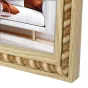 Zep Photo Frame MK857N Lecce Natural 13x18 см - Естественный деревянный фоторамка с деталями в виде плетки, изображающая уютную интерьерную сцену с белым диваном и оранжевыми подушками.