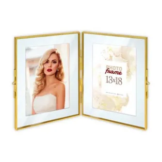 Золотая фоторамка Zep XF8257 Bruxelles Gold 2x 13x18 см с портретом женщины в белом платье и пустым пространством для текста.