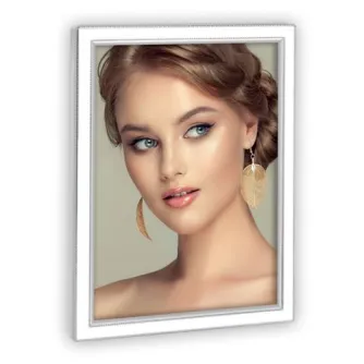 Zep Photo Frame RW457 Delfi Белый 13x18 см - Элегантная белая рамка с металлическим покрытием, идеально подходит для фотографий 13x18 см в любом интерьере.