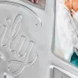 Серебряная фоторамка Zep Italia Legacy B78810 с гравировкой 'ily', подчеркивающая высокое качество и элегантный дизайн для фото размером 6x7x10 см