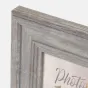 Фоторамка Zep PM857G Palermo Grey 13x18 см с пластиковой текстурой, вид под углом на белом фоне