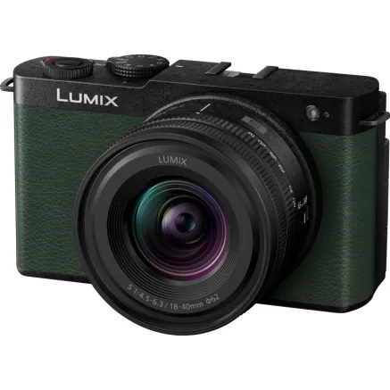 PANASONIC LUMIX S9 DARK OLIVE 18-40MM F/4.5-6.3 DC-S9NE-G