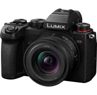 Bezspoguļa kameras - PANASONIC LUMIX S5D WITH S-R1840 F/4.5-6.3 KIT DC-S5DNE-K - ātri pasūtīt no ražotājaBezspoguļa kameras - PANASONIC LUMIX S5D WITH S-R1840 F/4.5-6.3 KIT DC-S5DNE-K - ātri pasūtīt no ražotāja