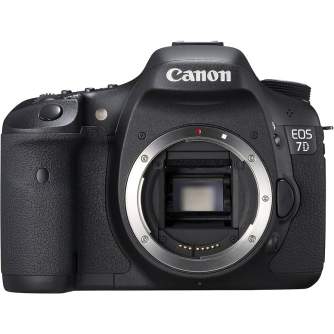 Canon EOS 7D EF-S 18-55mm 3.5-5.6 II rental