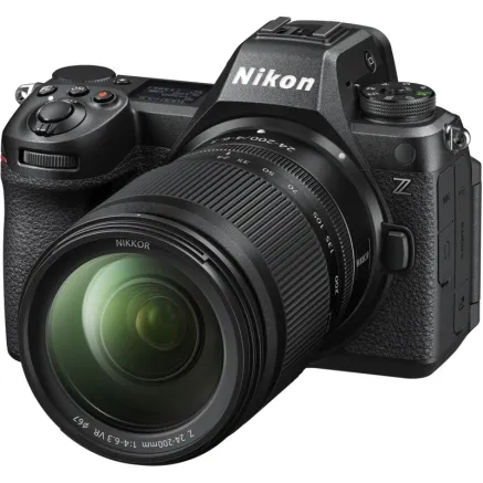 Nikon Z 6III Camera with NIKKOR Z 24-200mm Lens