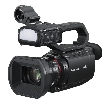 Panasonic AG-CX20EJ 4K Camcorder with 24x Optical Zoom AG-CX20EJ