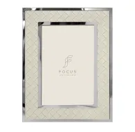 Foto rāmīši - FOCUS CAMELLIA WHITE 10X15 132949 - ātri pasūtīt no ražotājaFoto rāmīši - FOCUS CAMELLIA WHITE 10X15 132949 - ātri pasūtīt no ražotāja