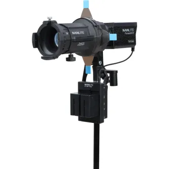 LED monobloki - NANLITE FORZA 60CR LED COLOR SPOT LIGHT WITH 19&36 PROJECTION ATTACHMENT 02-059 KIT-PJ-FMM - ātri pasūtīt no ražotāja