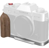 Camera Cage - SMALLRIG 5667 L-SHAPED MOUNT PLATE WITH WOODEN HANDLE FOR FUJIFILM T30 / T30 II / X-T30 III SILVER 5667 - quick order from manufacturerCamera Cage - SMALLRIG 5667 L-SHAPED MOUNT PLATE WITH WOODEN HANDLE FOR FUJIFILM T30 / T30 II / X-T30 III SILVER 5667 - quick order from manufacturer