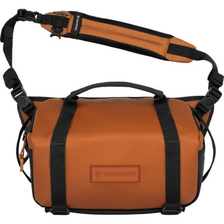 WANDRD ROGUE SLING 9L SEDONA ORANGE SLG9-SO-2