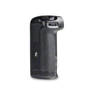 walimex pro Battery Grip for Nikon D7000 - Camera Grips