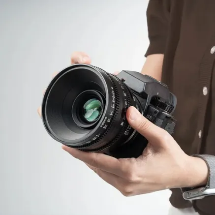 TTArtisan FF 85mm T2.1 E