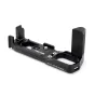 3 Legged Thing Oscar QD L bracket for OM System OM3 featuring a detachable grip, QD socket, and magnesium alloy construction