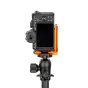 3 Legged Thing Zayne QD L kārts vara krāsā Nikon Z50 II kamerai uz statīva ar QD soketu un pilnu pieeju kameras portiem