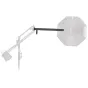 Westcott Easy Boom 28 izplešinājuma rokturis ar lielu softbox modifikatoru, nodrošinot 45 colu sasniedzamo garumu profesionālajām apgaismojuma sistēmām.