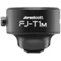Беспроводной триггер Westcott FJ-T1M с сенсорным OLED-дисплеем для универсальной совместимости с камерами, вид спереди с интерфейсом управления и логотипом