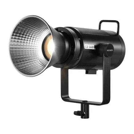 Светодиодная лампа Neewer MS150B Bi Color 130W 2700-6500K