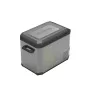 Maentum IceCube X 40 40L compressor cooler with vacuum insulation, front view, durable metal housing and quiet qAIR 2.0 technology