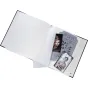 FOCUS Prestige Maxi 500 Melnais fotoalbums atvērtā redzējumā ar 500 fotogrāfiju ietilpību, ar kabatu digitālajai glabāšanai, tostarp CD vai atmiņas karti.