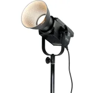 Nanlite FS-150B divkrāsainā LED gaisma ar regulējamu krāsu temperatūru un augstu CRI, uz stabila statīva profesionālai foto un video apgaismojumam.Nanlite FS-150B divkrāsainā LED gaisma ar regulējamu krāsu temperatūru un augstu CRI, uz stabila statīva profesionālai foto un video apgaismojumam.