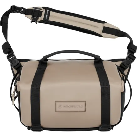 Wandrd ROGUE Sling 9L Yuma Tan