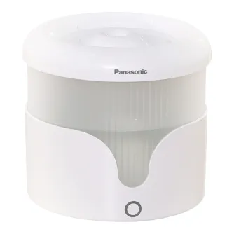 Panasonic 1.9L kluss dzīvnieku dzērienu fontāns ar 4 slāņu filtru, balta dizaina priekšējais skats