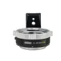 Metabones ARRI PL objektīvu pielāgojams adapteris Fujifilm GFX G-Mount kamerām ar noņemamu Arca-tipa trijstūrisko kāju, satīna apdari un teksturētu rokturi ar 'PL-GFX mount T CINE' zīmolu.