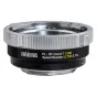 Адаптер Metabones PL к Canon RF T Cine Speed Booster ULTRA 0.71x с точной алюминиевой и латунной конструкцией, текстурированным кольцом для захвата и съемной Arca-типом ножкой штатива.