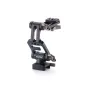Tilta Extended Pro NATO sliežu monitora turētājs ar divu asu regulējamību stabilai un daudzpusīgai monitora uzstādīšanai