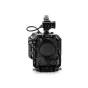 Камера-кейдж Tilta для Fujifilm GFX ETERNA – вид спереди с интегрированной кнопкой записи и несколькими точками крепления для аксессуаров
