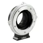 Metabones Contax Yashica CY uz Fuji X-mount Speed Booster adapteris ar 0.71x fokālreduktoru, satīna misiņa apdare, pozitīva bloķēšanas sistēma un noņemama Arca-tipa stativpēda