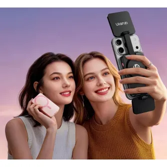 Ulanzi GL01 GlowUp Fill Light Noir Black dual-sided LED fill light for perfect smartphone and camera selfies, adjustable brightness, portable design for vloggers and content creators