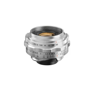 Thypoch Ksana 21mm f/3.5 ASPH silver lens for Leica M mount featuring manual focus, a 9-blade iris, and a compact design.