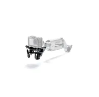 Tilta Shock Absorbing Head Hydra Alien Mini stabilizatoram ar GoPro akciju kameru, titāna pelēkā krāsā, sānu skats, uzsverot stabilizācijas īpašībasTilta Shock Absorbing Head Hydra Alien Mini stabilizatoram ar GoPro akciju kameru, titāna pelēkā krāsā, sānu skats, uzsverot stabilizācijas īpašības
