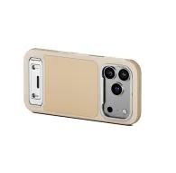 Чехол Tilta Khronos Lite для iPhone 17 Pro в цвете шампань с встроенной магнитной платформой и многоугольной подставкой для удобного использования.Чехол Tilta Khronos Lite для iPhone 17 Pro в цвете шампань с встроенной магнитной платформой и многоугольной подставкой для удобного использования.